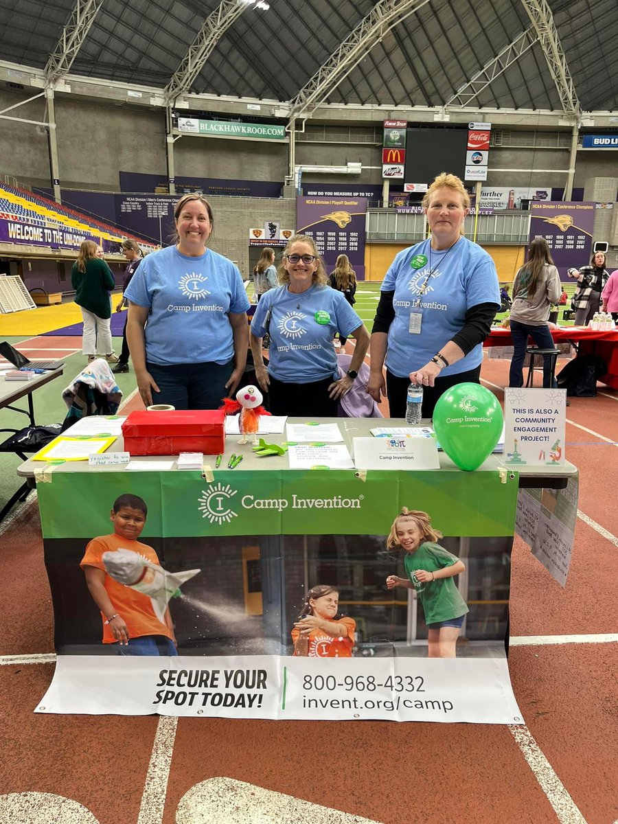 angiewebb82's tweet photo. #Campinventiontakeover
@CampInvention 
We had a great time promoting Camp Invention at our local STEM Festival. Team Lincoln Site in Waterloo, IA! https://t.co/yPvl03Adb6