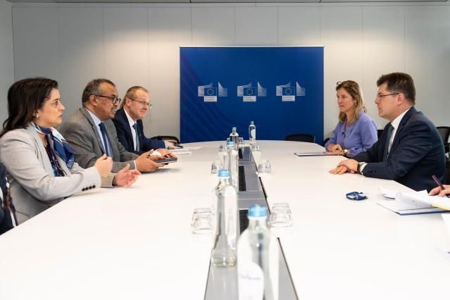 Thank you Commissioner @JanezLenarcic for @EU_Commission’s support to @WHO, @UNRWA and other partners in responding to the dire health needs in #Gaza. We agree a ceasefire is the only solution to this horrible crisis. We also appreciate your effort to help the affected…