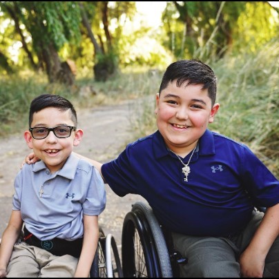 'Our twin boys, Harper & Hendrix, feel super secure and […] safe in their chairs.' —Crystal Ramos, mother @ harperandhendrixstrong on Instagram

#wheelchair #accessibility #pediatrics #wheelchairlife #wheelchairuser #bodypoint