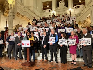 Yesterday, the PA AFL-CIO and union leaders were joined by union members to urge state senators to pass Public Sector OSHA legislation this year. “Ensuring every Pennsylvania worker has a safe and healthy workplace is more important now than ever,” said President Ferritto.