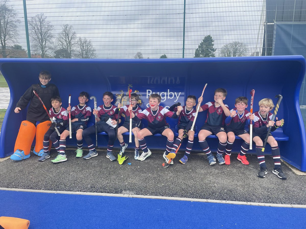 Congratulations to our U11 boys hockey squad. ‘In2 Hockey’ Midlands Regional Champions 2024. Thanks to @RugbySchool1567 for hosting. A fantastic day with some great hockey being played. A brilliant end to a great season. #opportunity @solsch1560