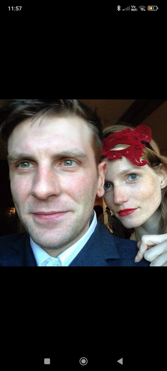 Everyone I've left behind
Cherish my memories, if you'd be so kind

It wasn't that I wanted to go
I was destroyed blow by blow

Remember me smiling being happy
Don't let this make you melancholy 
I was trapped &amp; it's set me free 🌌

✌️💚🌏
#peace
❤️MF Minä rakastan sinua🌹🇫🇮🌈