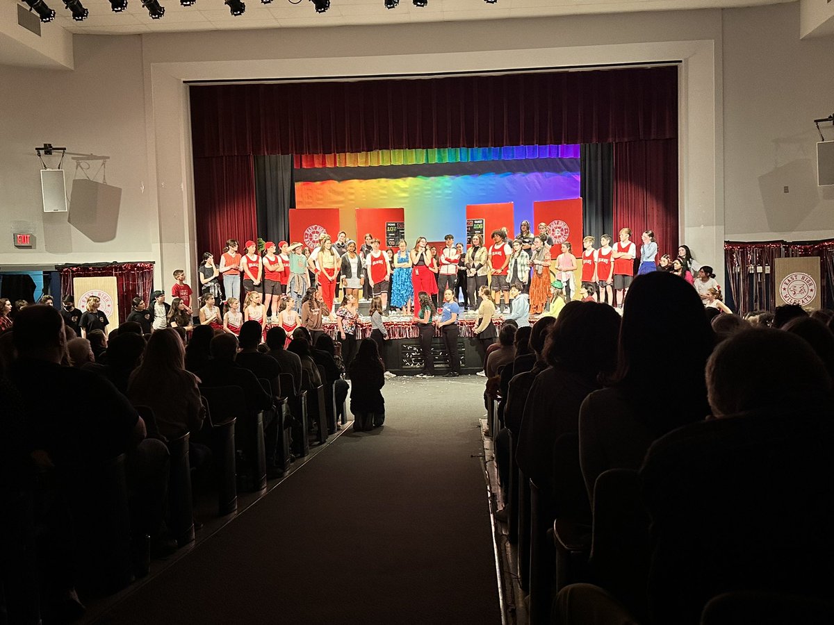 Mrs. Ferrence (@mrsferrence) on Twitter photo I’m a little late sharing but I was able to go to <a href="/HerndonMiddle/">Herndon MS</a>’s musical on Saturday and it was awesome! 🎤 It was so fun seeing my runners and basketball players in their element 🤩 And of course as a Math teacher I loved the Wipebook being center stage 🤣 I’m a little late sharing but I was able to go to <a href="/HerndonMiddle/">Herndon MS</a>’s musical on Saturday and it was awesome! 🎤 It was so fun seeing my runners and basketball players in their element 🤩 And of course as a Math teacher I loved the Wipebook being center stage 🤣