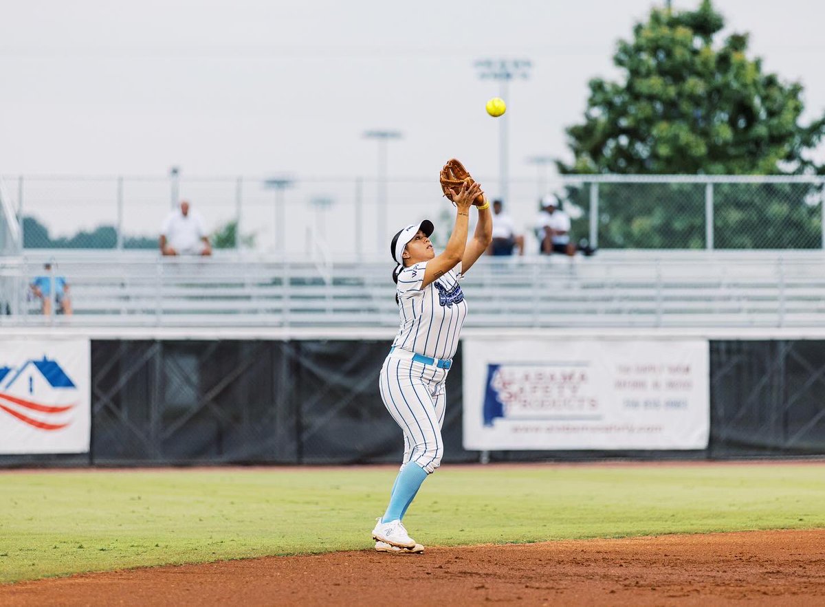 wprofastpitch tweet picture