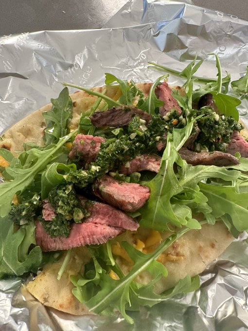 I tried to make a flat bread with streak and Chimichurri today. And it may not be pretty but it was bomb