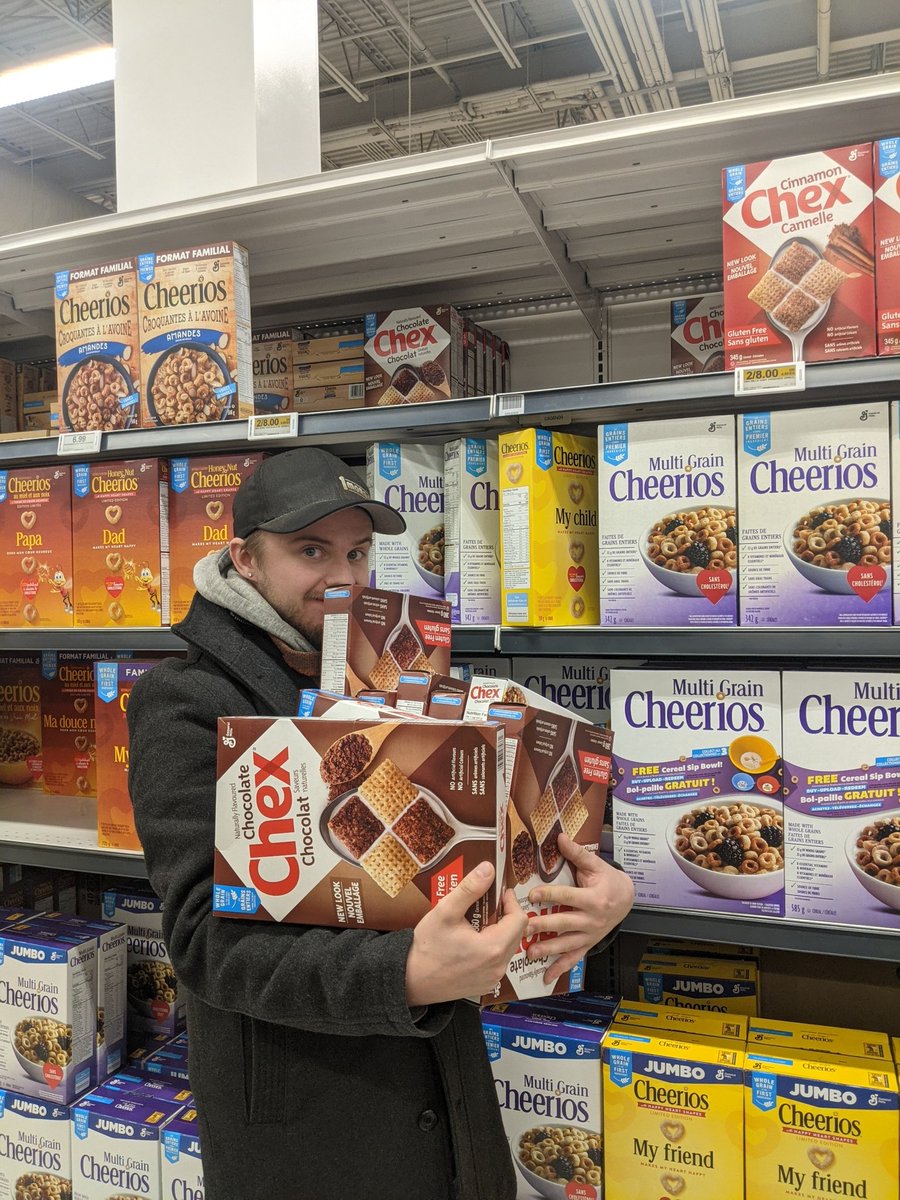 GennBrunet's tweet photo. Thank you! Thank you! Thank you! Thank you!

#bestChocolateCerealEver

@GeneralMills https://t.co/jsGBWy34Hn