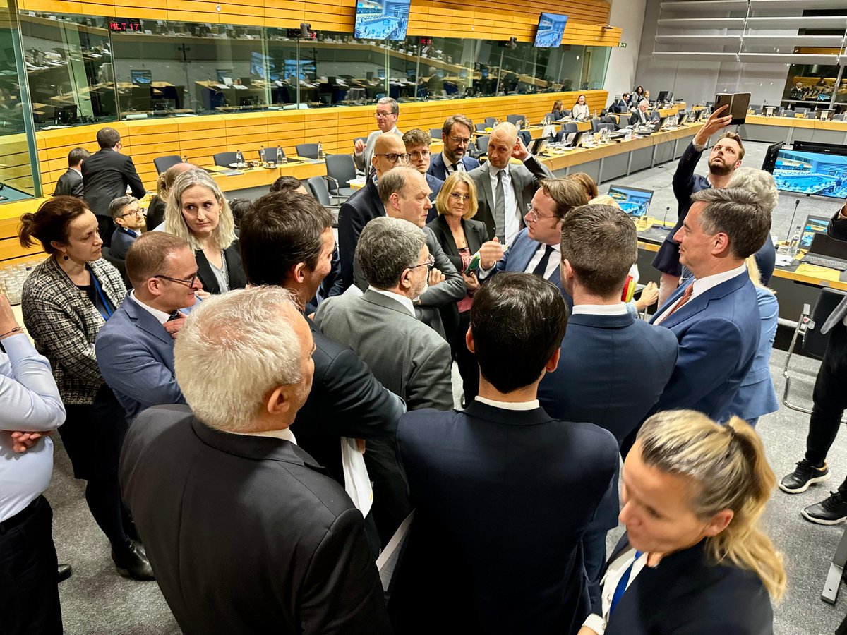 Each night comes with its own ballet of interinstitutional negotiations. Tonight is no exception. Team @EU2024BE working towards a compromise with the EU Parliament and Commission for the modalities of a new Reform and Growth Facility for the Western Balkans 🇦🇱🇧🇦🇽🇰🇲🇪🇲🇰🇷🇸