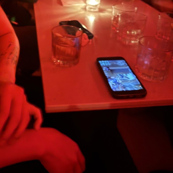 went clubbing with gamers last weekend and the person to my right was reading dark and darker patch notes