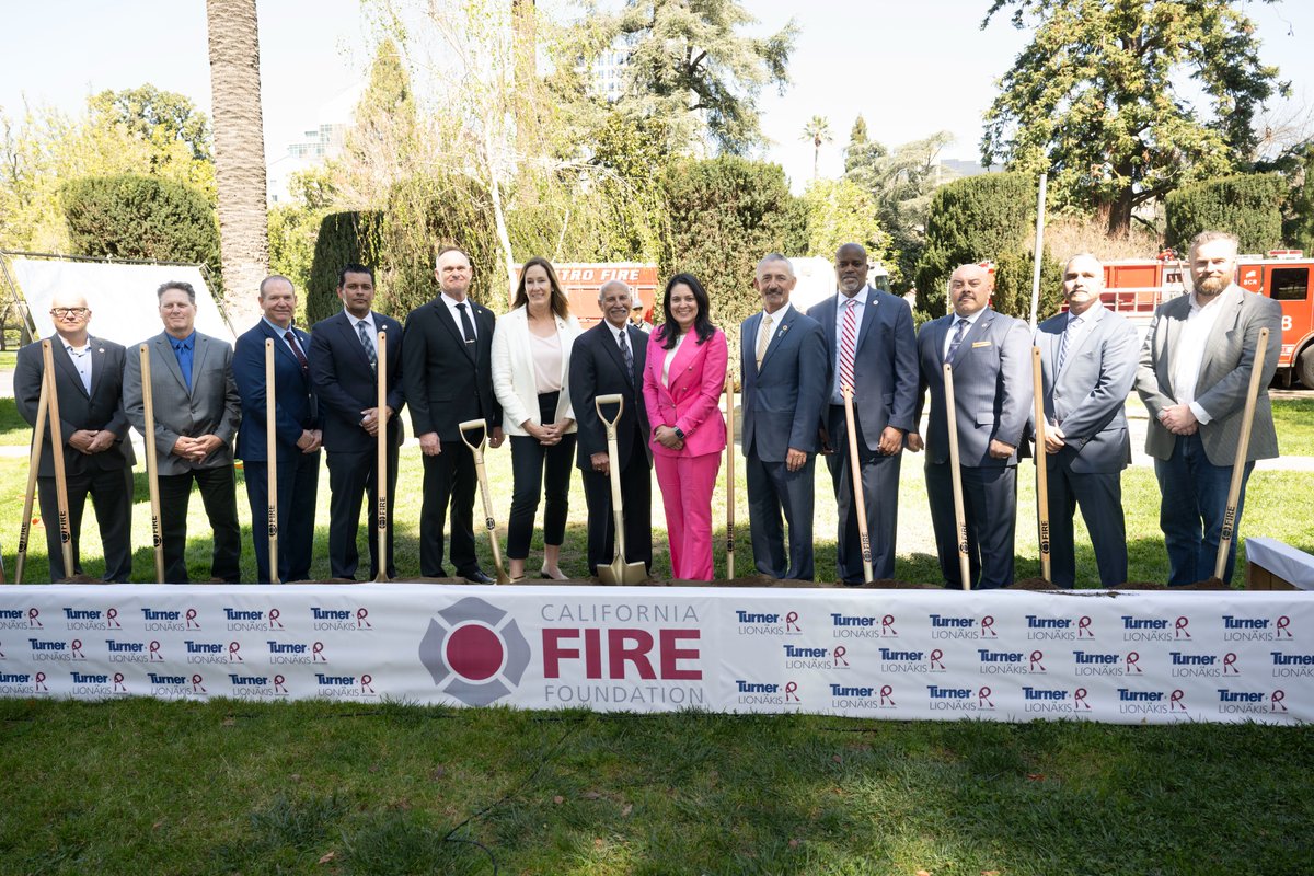 Today’s groundbreaking for expansion of the #CAFirefightersMemorial was a somber recognition of the number of individuals who have given their lives in service to others. In 2016, I authored AB 1980 that authorized the expansion on Capitol grounds. @CAFireFound @CAFirefighters
