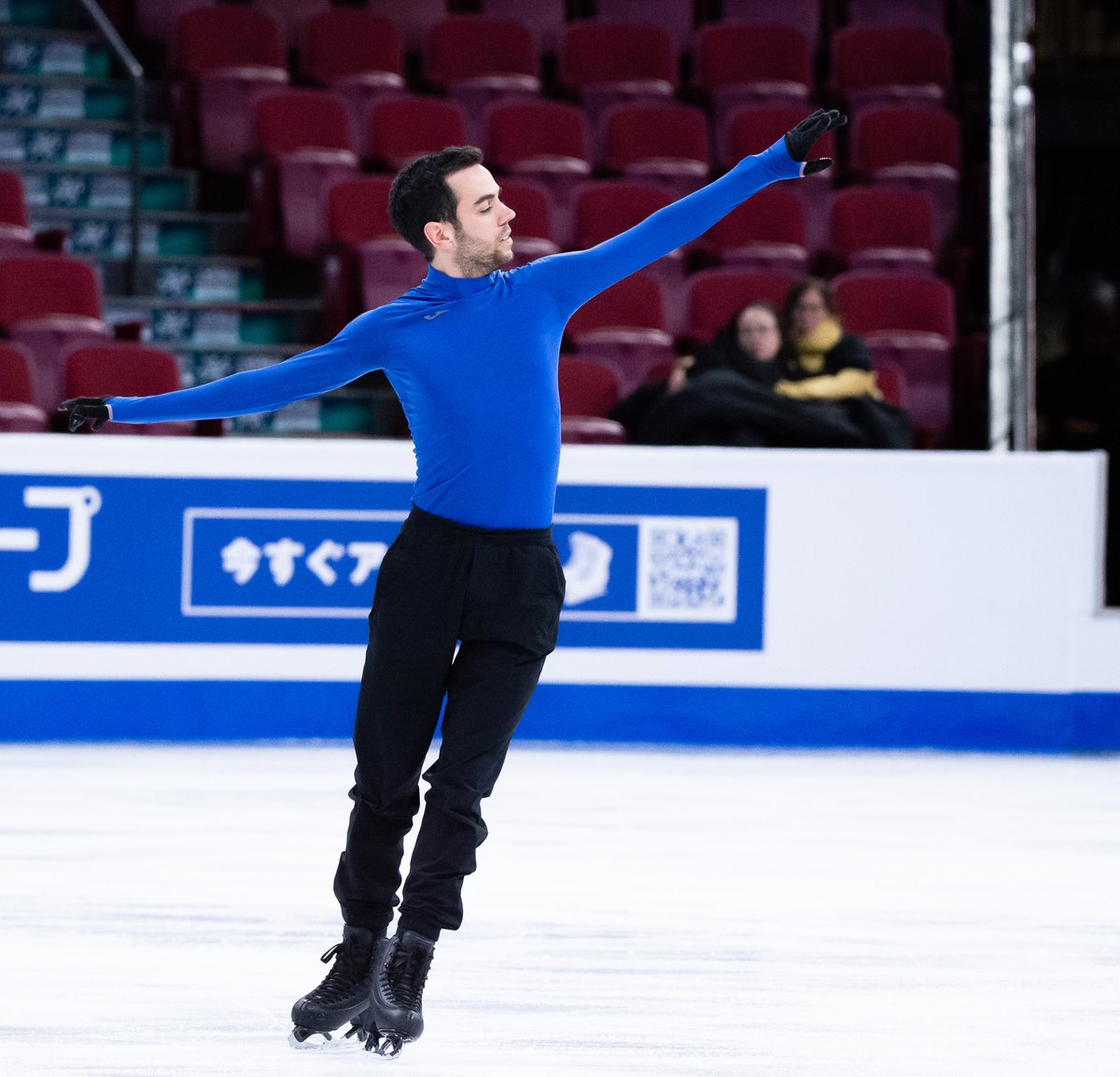 Hielo Español tweet media