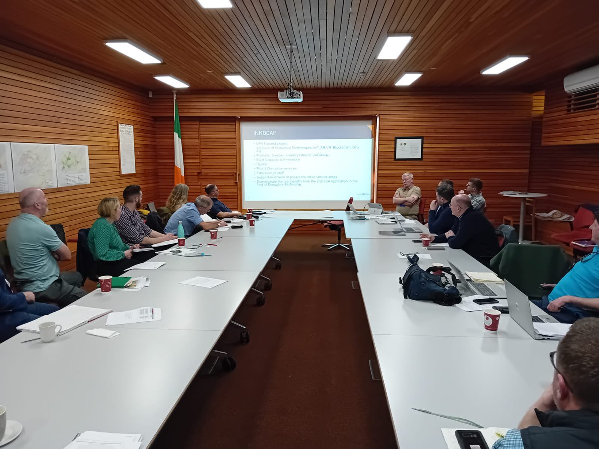 Presenting our #INNOCAP #NPA project on capacity building in Disruptive Technology to the Glenties Nature Based Solutions working group. Excellent cooperation & positivity. #FloodManagement #ClimateAction