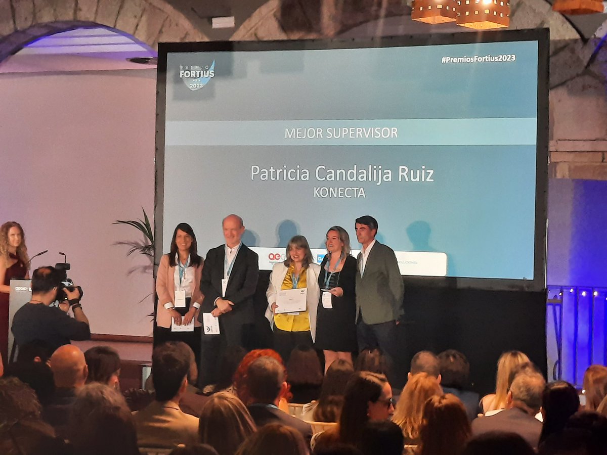 🎇 La ganadora del Premio a Mejor Supervisor es Patricia Candalija Ruiz de @gkonecta. ¡Muchas felicidades! #PremiosFortius2023