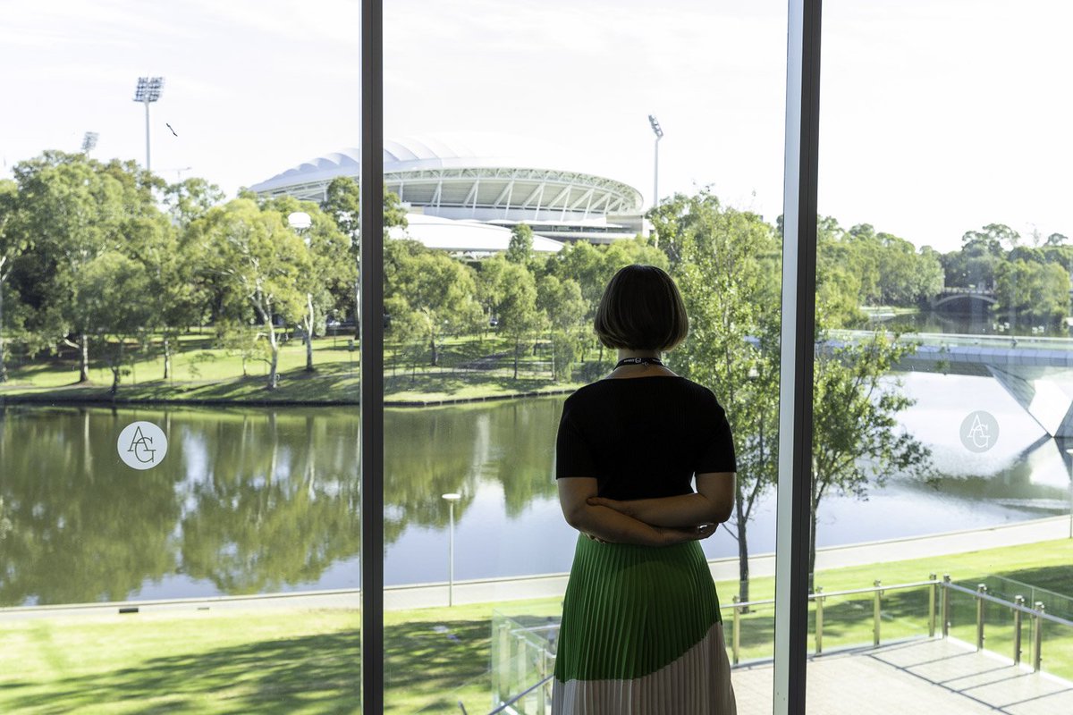 EvePropper's tweet image. #PathUpdate2024 ##AnswersinAdelaide #ThrowbackThursday @Pathology_RCPA stunning photo of Anatomical Pathologist &amp;amp; State Councillor Dr Nicole Sladden @AdelaideCC @BizEventsAdl @TheAdelaideOval