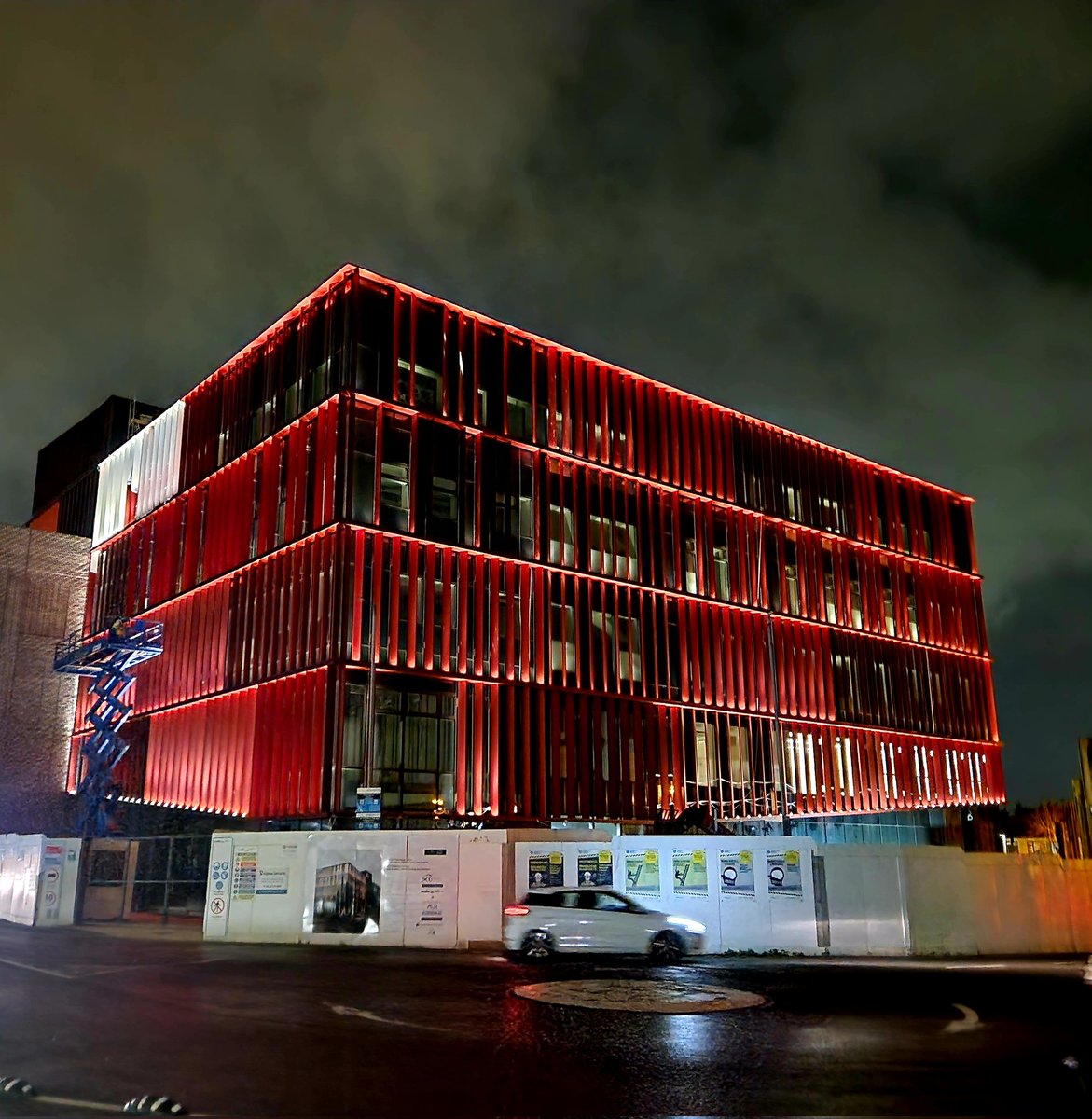 .@PhotosOfDublin a new landmark on Collins Avenue and in #STEM @DCU