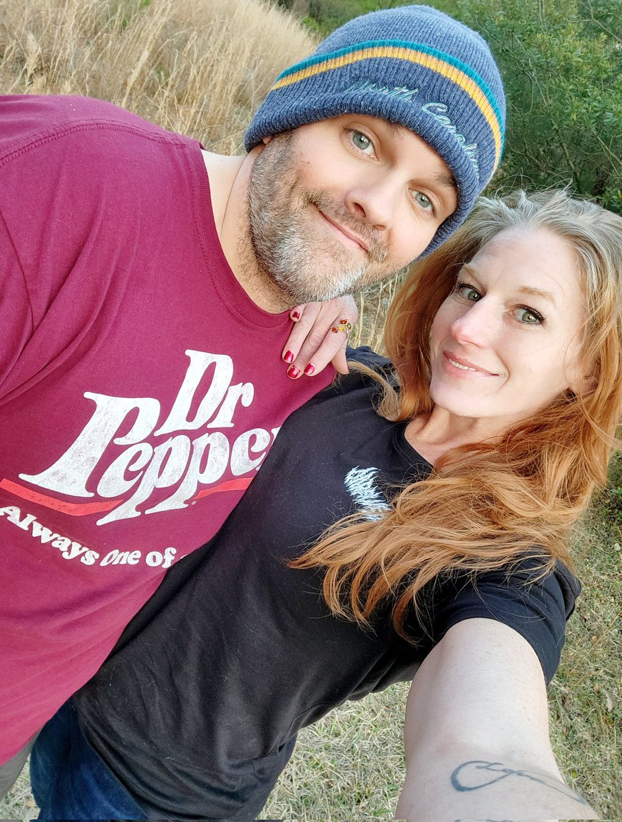 So check this out ! We went for a walk and got a few pics of my new merch from <a href="/DarekScary/">Darek Weber</a> 
#HorrorCommunity #merch #humpdayvibes