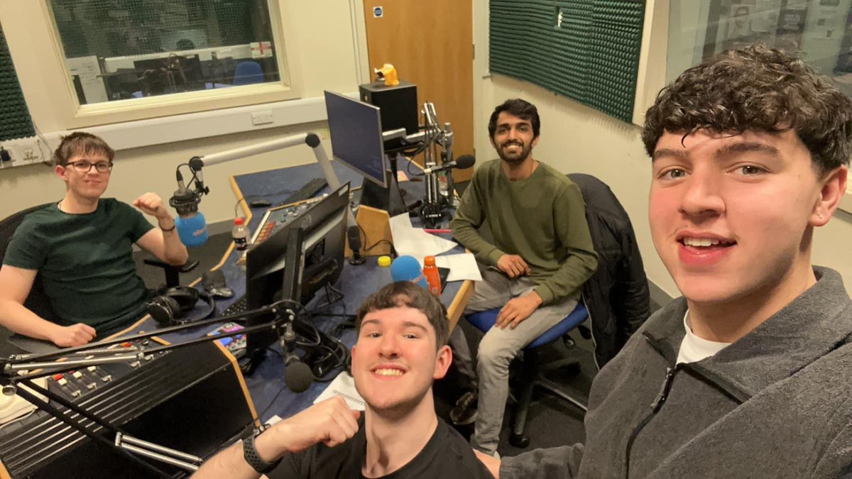 A great experience tonight to commentate on the final and to be assisted by <a href="/OliverDickson02/">Oliver Dickson</a> and Harry Millard was excellent. 

A massive thanks to <a href="/ZainRule18/">Zain Rule</a> <a href="/GeorgeA21279310/">George Allen</a> <a href="/JamesYarrow04/">James Yarrow</a> and Jainil in the studio.

(1/2)