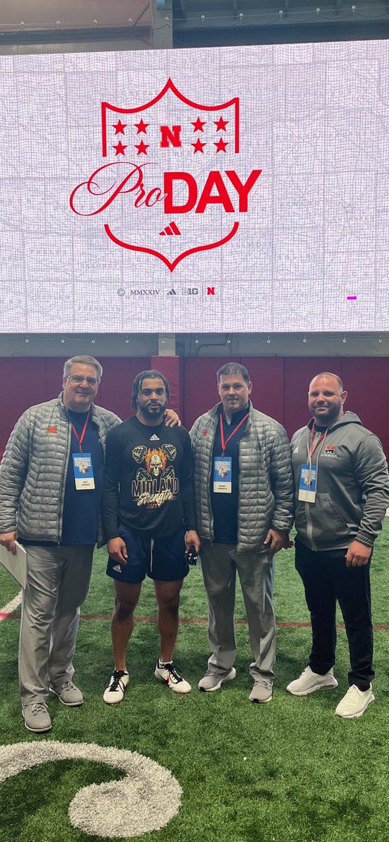 Coach Jamrog and our staff would like to thank @CoachMattRhule and @HuskerFootball for allowing Tray Kingsland  to participate on-campus for Pro Day! Special shout out to Troy Vincent Jr. for great hospitality and assistance. #WarriorSummit