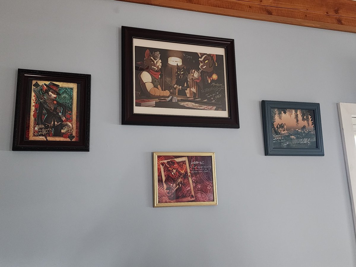 CandyColorWolf's tweet image. Now that I have my own place, I can finally pursue my passion for fine art
#lackadaisy #LackadaisyCats