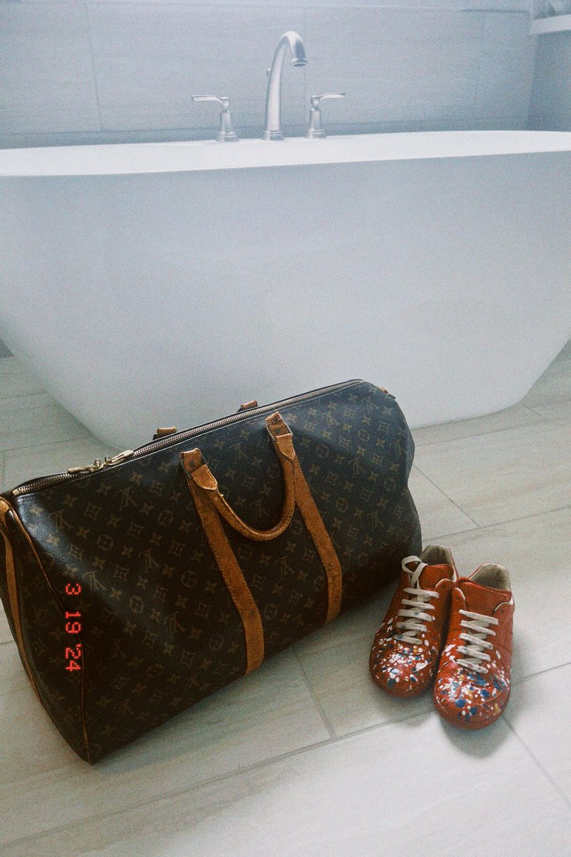 ModestMi's tweet image. the OG it girl.