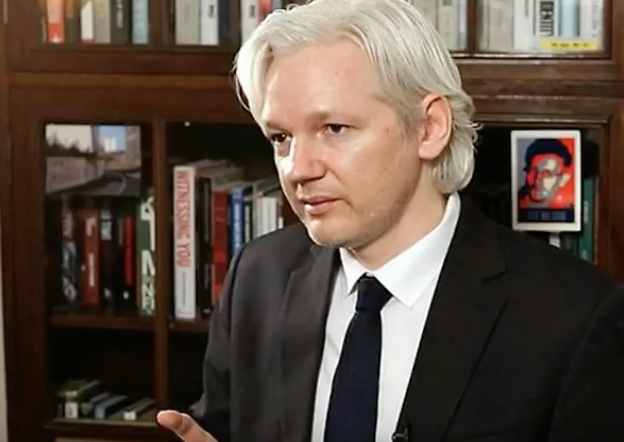 “We Journalists are at our best when we share with activists and lawyers the goal of exposing illegality and wrong doing - When we help to hold others to account” #Assange #FreeAssange #FreeAssangeNOW #NoExtradition