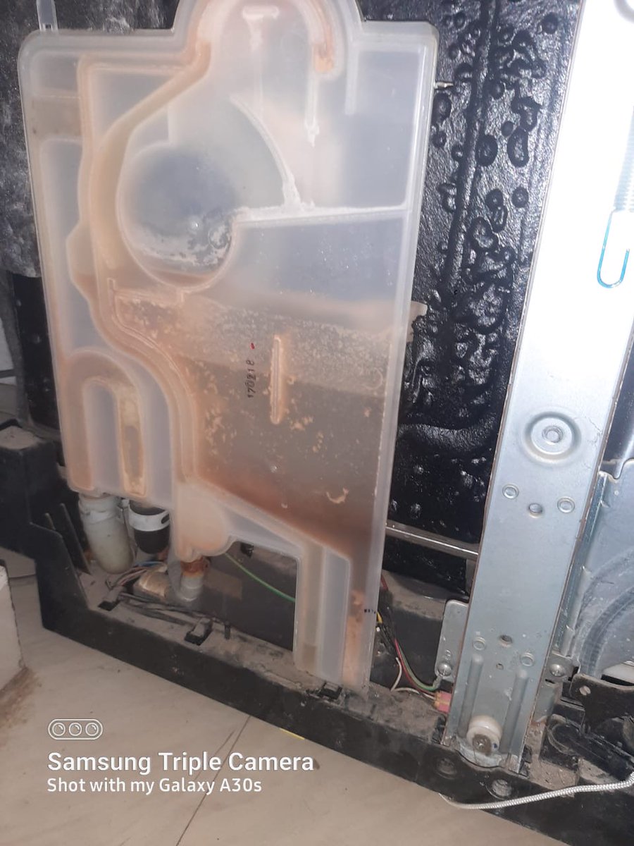 smathur63's tweet photo. @ LG Global LG dish washer got completely corroded  . LG engineer advised parts  not available and machine is completely corroded therefore it is better to purchase a second ‘s  dishwasher which is available with us.  ASM &amp; BM  repeated that LG dishwasher gets corroded. Replace https://t.co/hsz8ebOh6x