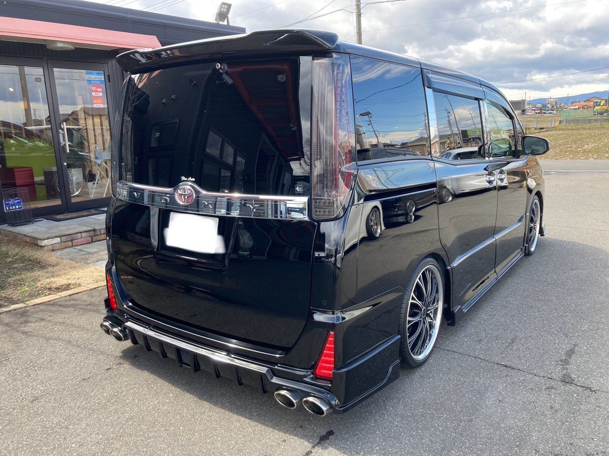 FLEXAUTO001's tweet photo. ZRR80 VOXY✨
ボディコーティングに追加カスタムもご依頼ありがとうございました😊
ボディビッカビカで納車です💪🤩
#稲沢市 #フレックスオート #toyota #lexus #voxy #ZRR80 #mzspeed #ボディコーティング #納車 #字光式ナンバー https://t.co/EEQr7qDfLJ