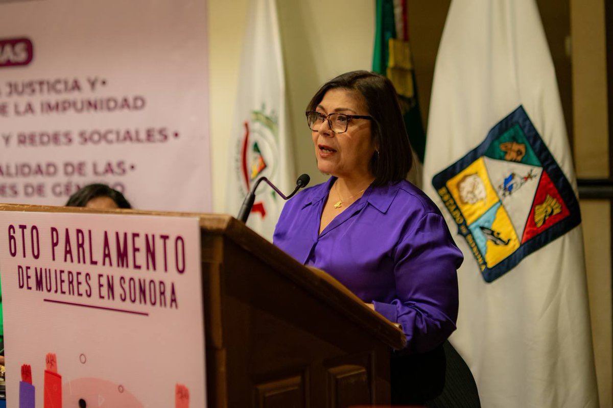 rosaelena_pinky's tweet photo. 🚺✨Orgullosa y contenta de este 6to Parlamento de las Mujeres del Estado de Sonora. Este es uno de los tres que me toco organizar como presidenta de la Comisión para la Igualdad de Género, fue muy emotivo y grato seguir contribuyendo en la ruta de la igualdad de esta manera.. https://t.co/fBBToq7p72