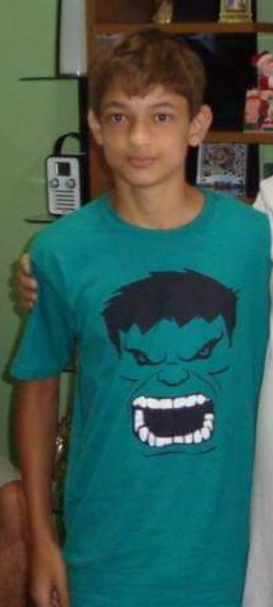 cfc_olivia's tweet image. eu 10 ano atrás