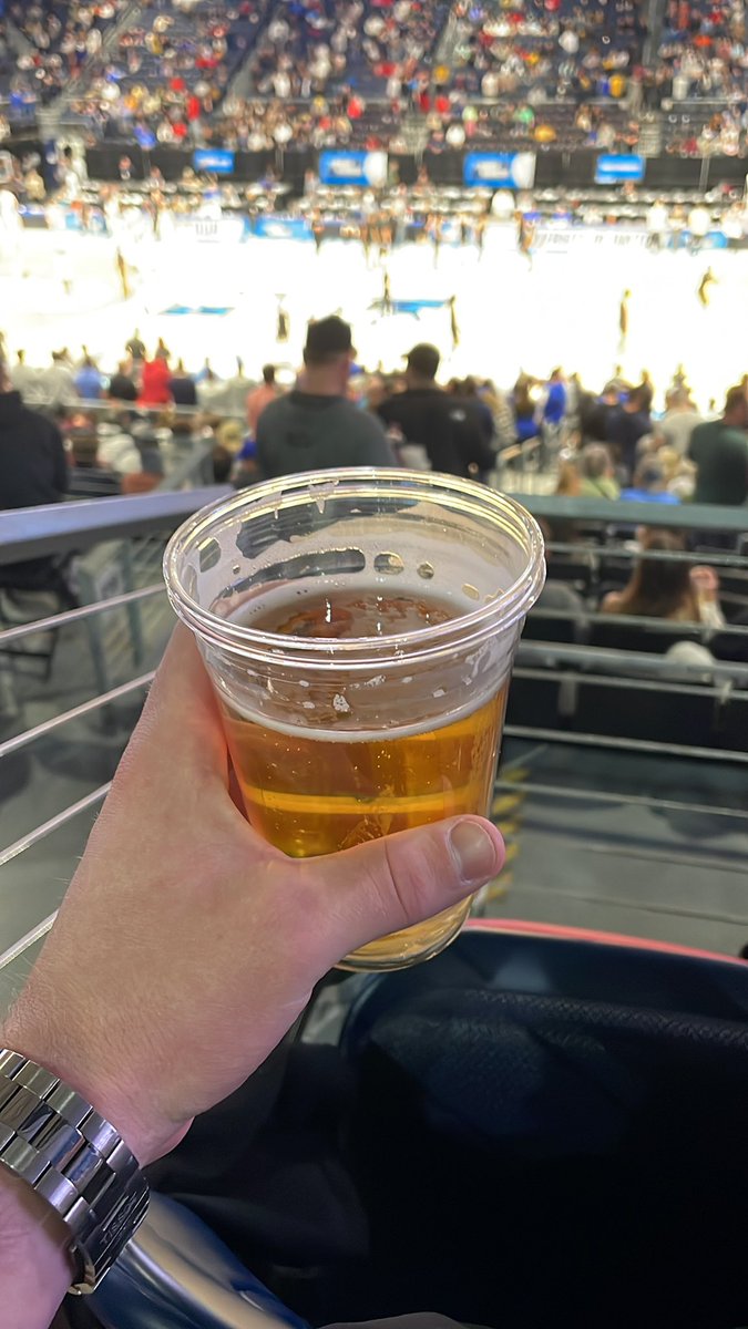 #freebeer thanks @gsutigers_mbb