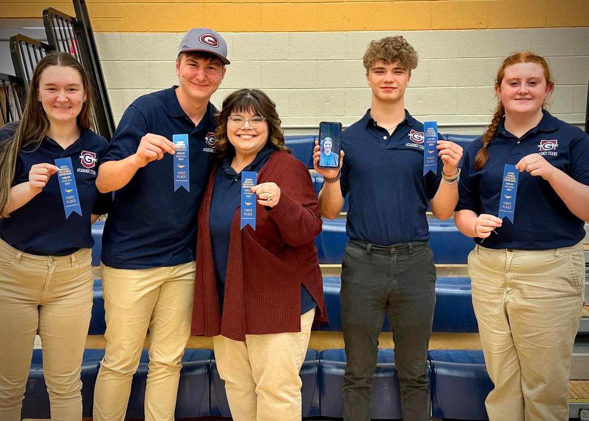 GHSBill's tweet photo. So proud of the @GHSsocial Academic Teams tonight at the Bishop Dwenger meet!

The Social Studies team placed 4th, the Fine Arts team placed 3rd and the English team placed 1st!

We now prepare for the Area meet at Bishop Luers on April 16th! https://t.co/cC8CaIkdAj
