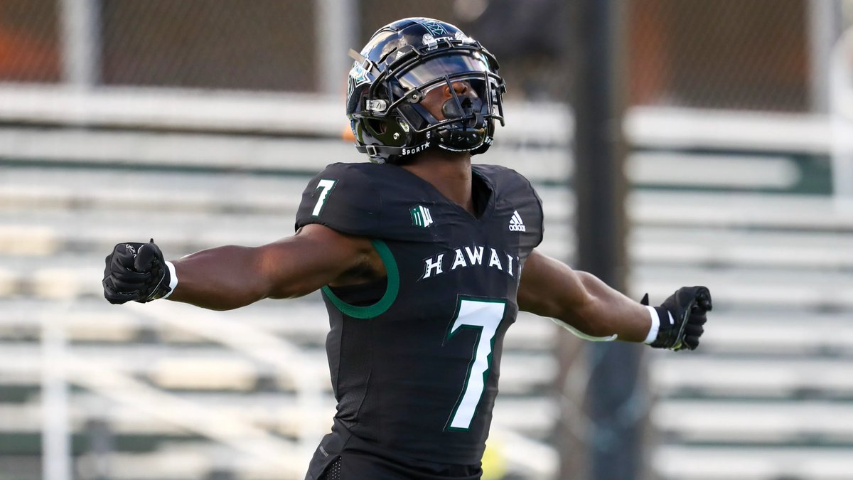 #UFL Name To Watch: WR Calvin Turner After speaking with the @XFLBrahmas TE's earlier today, both Alize Mack & Cody Latimer highlighted Turner as someone who's really stood out in #UFL camp so far. @_ctjr is extremely versatile, playing WR, RB, & QB in college. He was with San