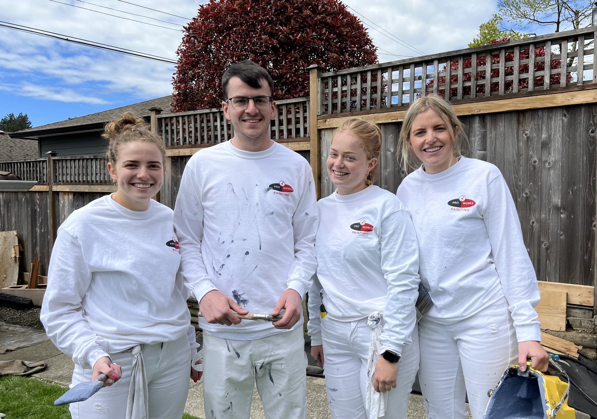 ProWorksCanada's tweet image. We get many reviews about the quality of our work and just as many about how great the painters on site were. 

Hard working, polite, conscientious, and a pleasure to have, are all pieces of feedback we love to hear.

#proworks #painting #painters #paint #team
