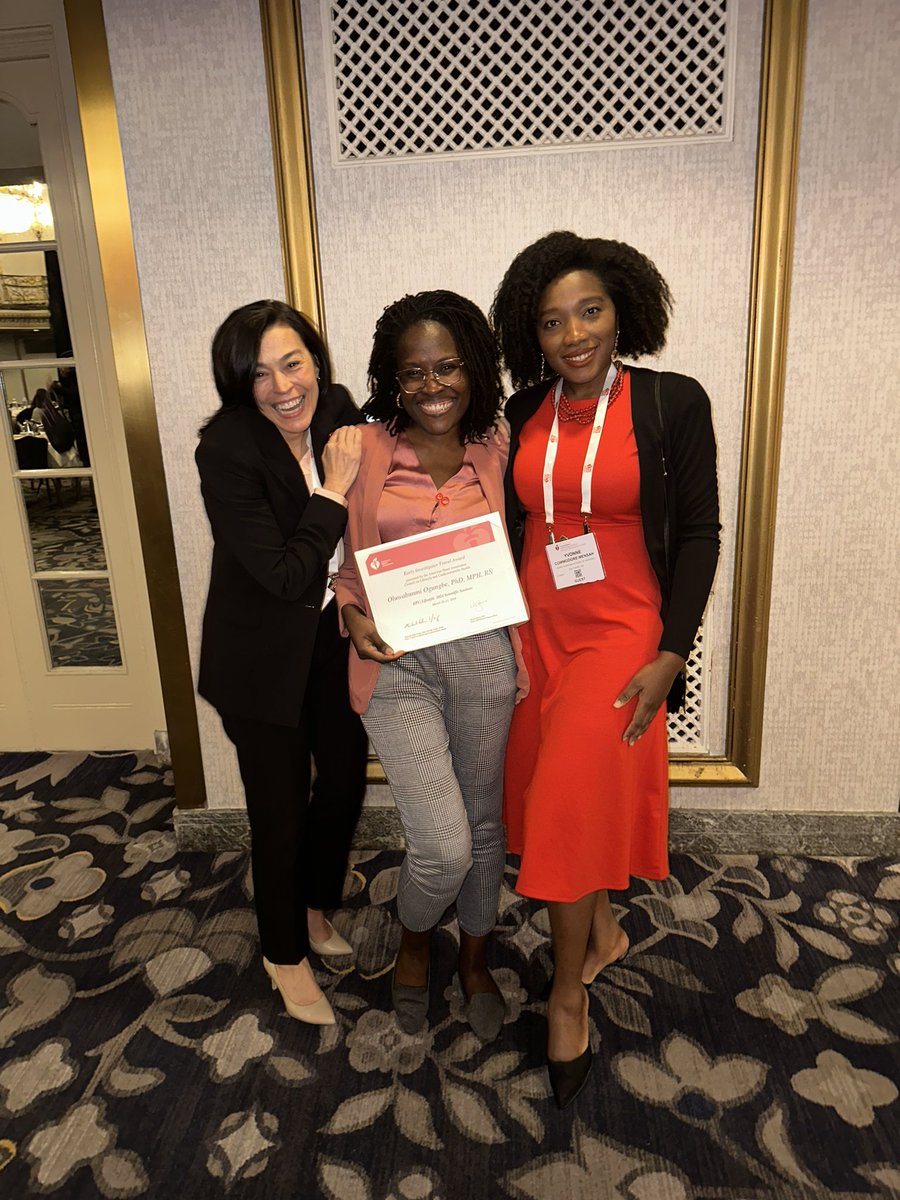 Our amazing @bunmiogungbe09 received the Lifestyle & Cardiometabolic Health Early Investigator travel award. #EPILifestyle24 @JAHA_AHA #JAHAMeetingReport