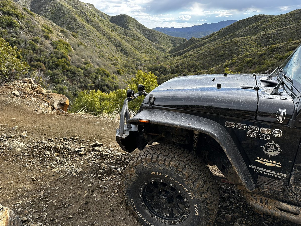 DVitous's tweet image. Day 1 trail… 6.5 hrs 😬.  Backway to Crown King #jeep #jeeplife #jeeptalkshow