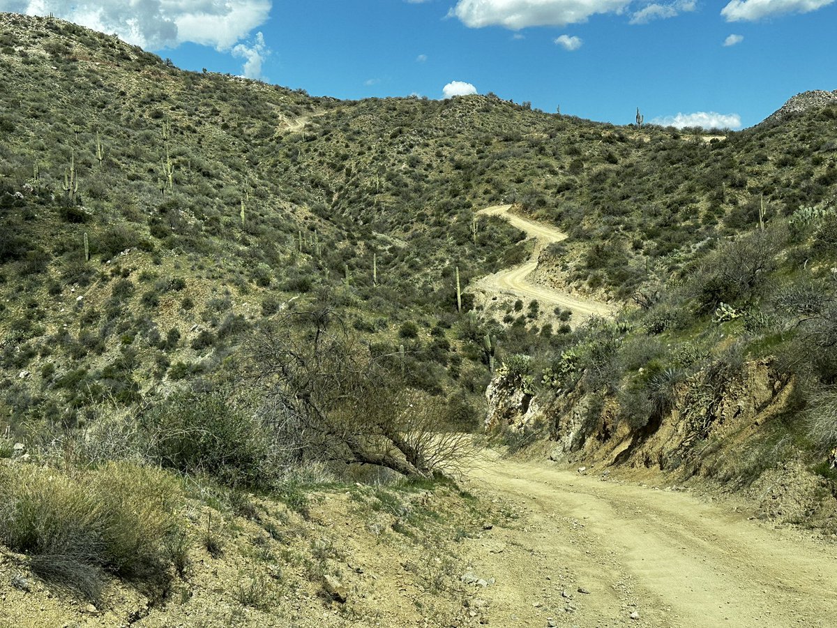 DVitous's tweet image. Day 1 trail… 6.5 hrs 😬.  Backway to Crown King #jeep #jeeplife #jeeptalkshow