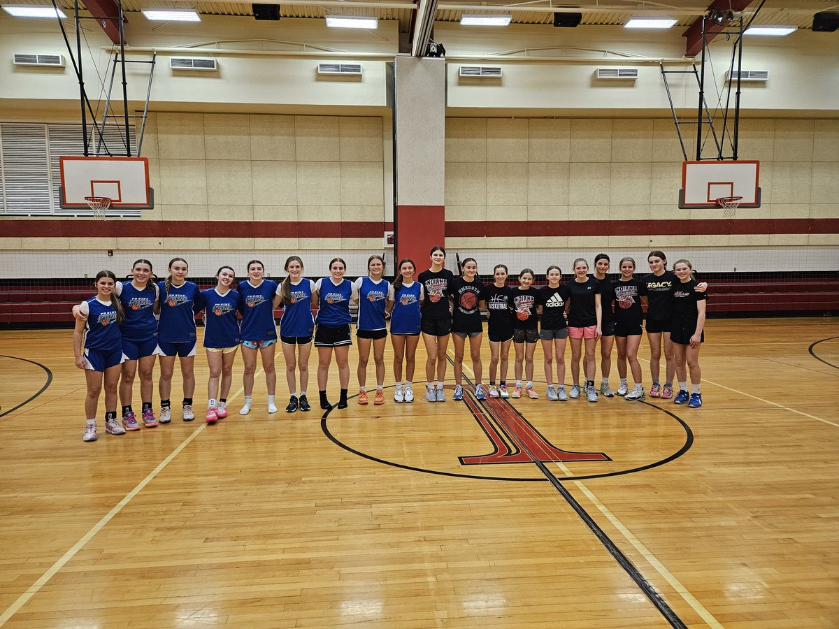 Tony Stossel (@stoss1632) on Twitter photo Nice little scrimmage tonight with <a href="/EmersynHoops/">EmersynFundamentals</a> and <a href="/PA_Blue_Thunder/">PA Blue Thunder AAU Basketball</a> #aau #girlcoach #keepworking Nice little scrimmage tonight with <a href="/EmersynHoops/">EmersynFundamentals</a> and <a href="/PA_Blue_Thunder/">PA Blue Thunder AAU Basketball</a> #aau #girlcoach #keepworking