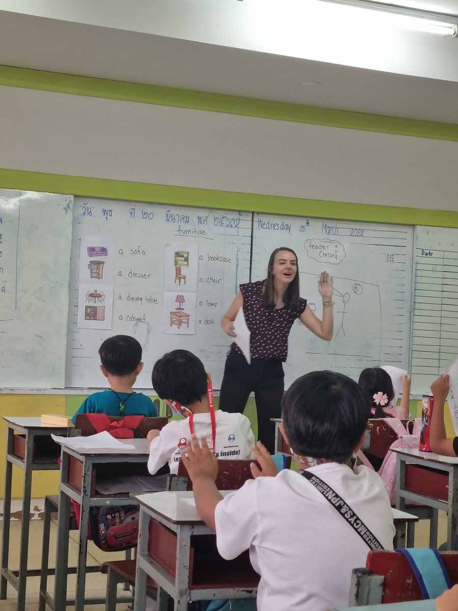 seeTEFL's tweet photo. 📚🍎 Real talk: Nothing beats hands-on experience when it comes to honing teaching skills! Had an awesome time diving into Observed Teaching Practices at Wachirawit School. Check out these snapshots from yesterday's session!  📸✨#TeachingExperience #ClassroomConfidence https://t.co/H7oa6I7txe