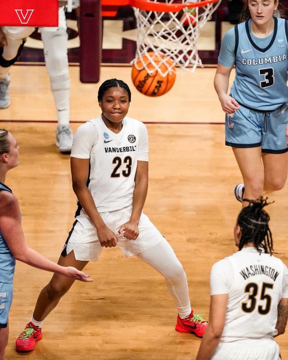 vucommodores's tweet photo. Let’s go @VandyWBB 😤🔥 https://t.co/Rjdclf3lM7