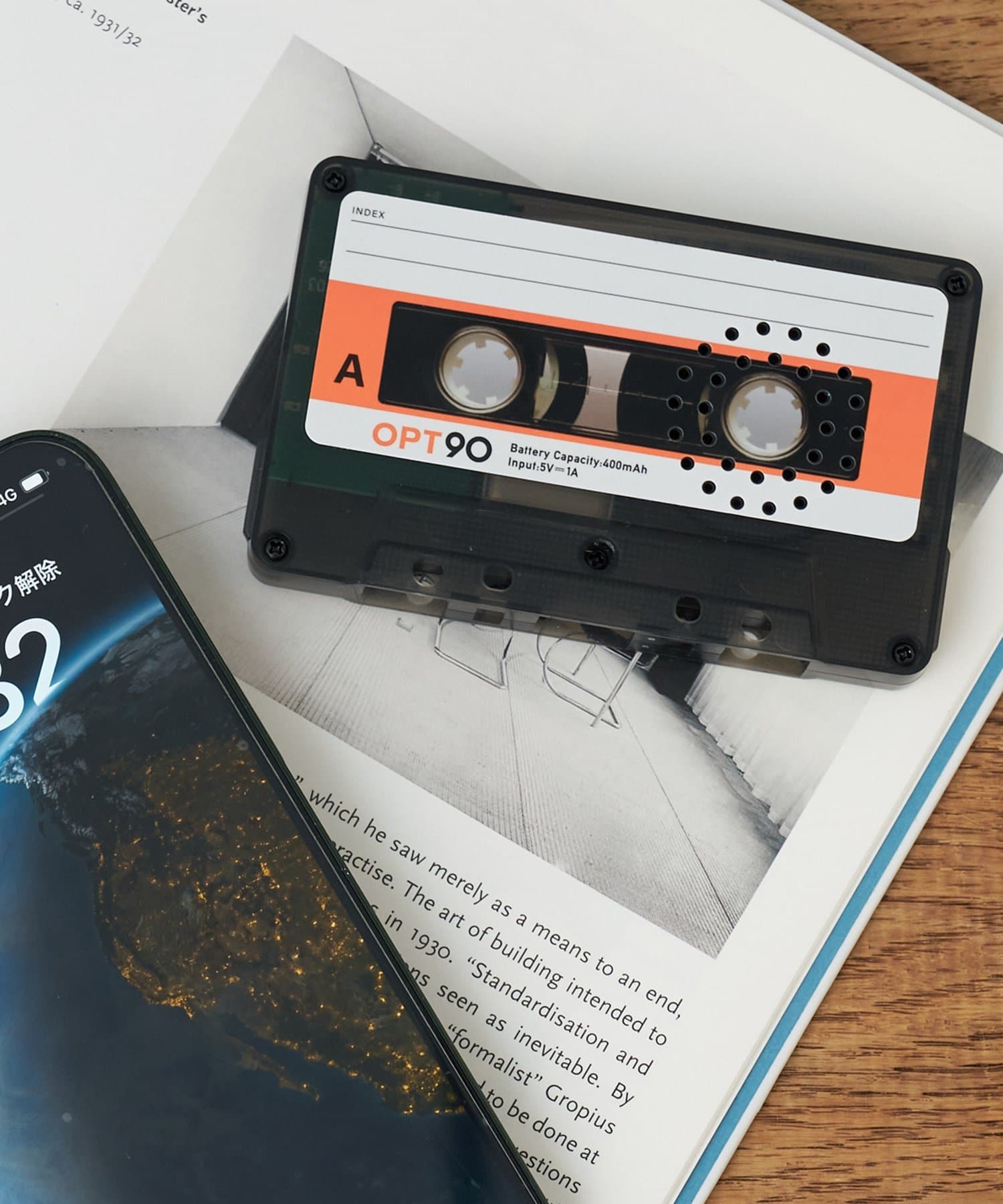 PIRATES CARIBBEANビデオテープを改造Bluetoothスピーカー