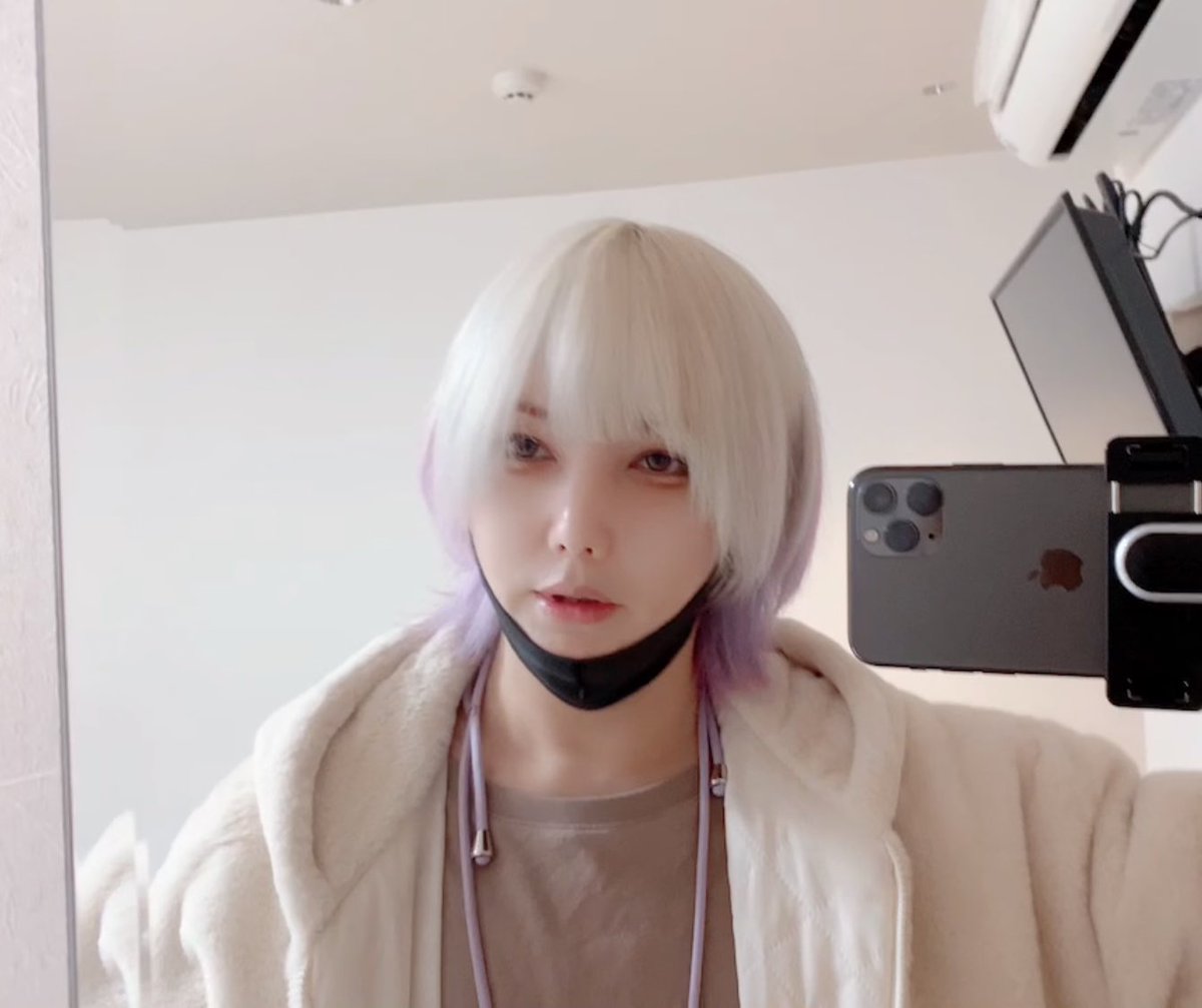 Lili_Sofya's tweet photo. 43歳元ニューハーフ♂
今年ついに恋人を作って結婚します(予定) https://t.co/zlMfoEWJrx