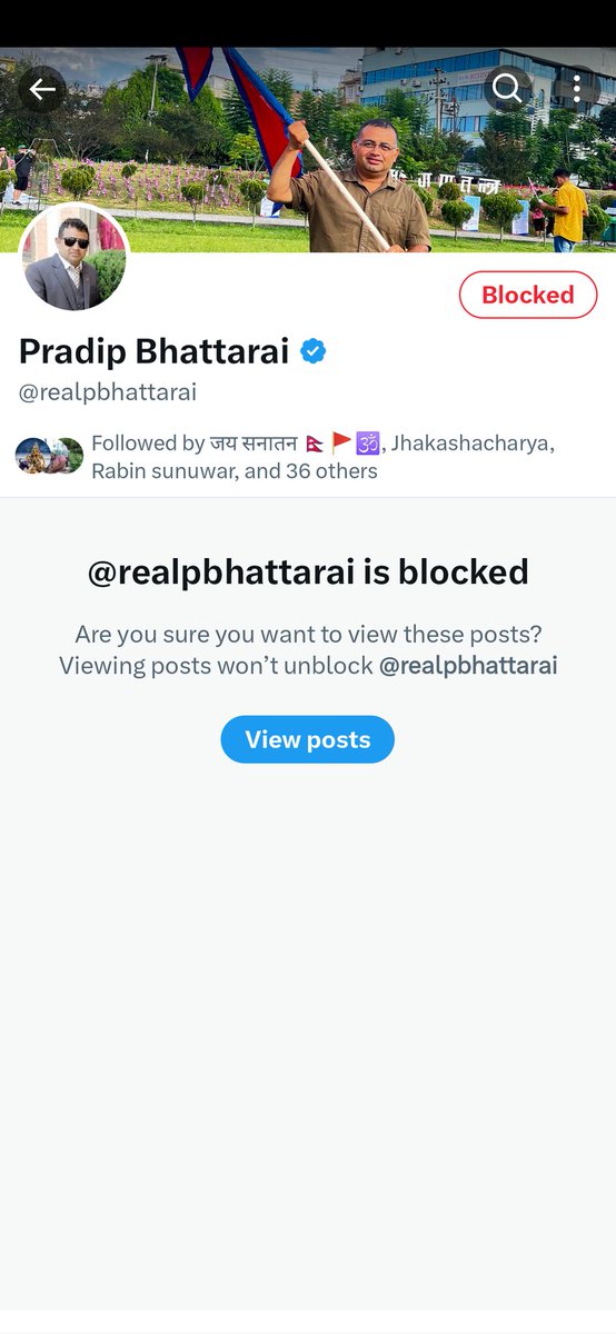 Chanchala45's tweet photo. यो मान्छेसंग मेरो चिन्जान र लिनुदिनु केही छैन। एक अर्काको फलोअर पनि होइन । जति बेला पनि मेरो फिडमा आएको हुन्छ। यस्को टुइट हेरेर दिक्क लाग्छ । आफ्नोेलाई  राक्षस  पनि भगवन अरुलाई सधैं राक्षस साबित गर्न लागि पर्छ । के पाउछन हँ यस्ता मान्छेले?यो प्रतिनिधि पात्र मात्रै हो।😒 https://t.co/bVQfFEJsan