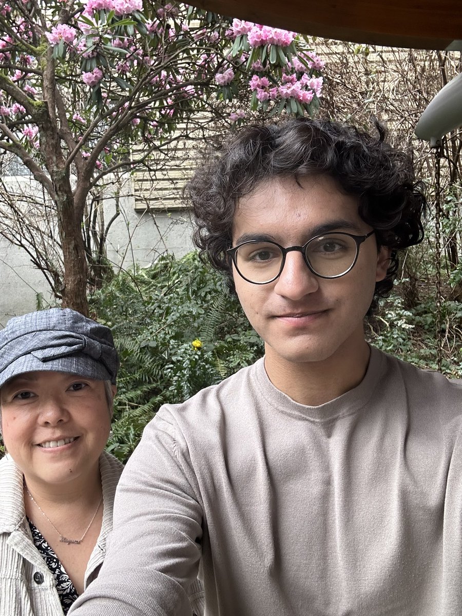 Our treasurer, Rahul and I were excited to do a #promovideo with CMNS assistant, Rakeli <a href="/CapStudentUnion/">Capilano Students' Union</a> today! She just finished shooting two videos before we took these photos. Stay tuned for 🎥 and our upcoming event!