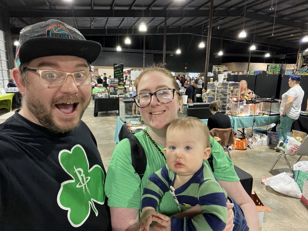 St. Patrick's Day at ReptiCon! Snakes, Lizards, Turtles and More! youtu.be/8hiyhqIbNAM?si… via <a href="/YouTube/">YouTube</a>