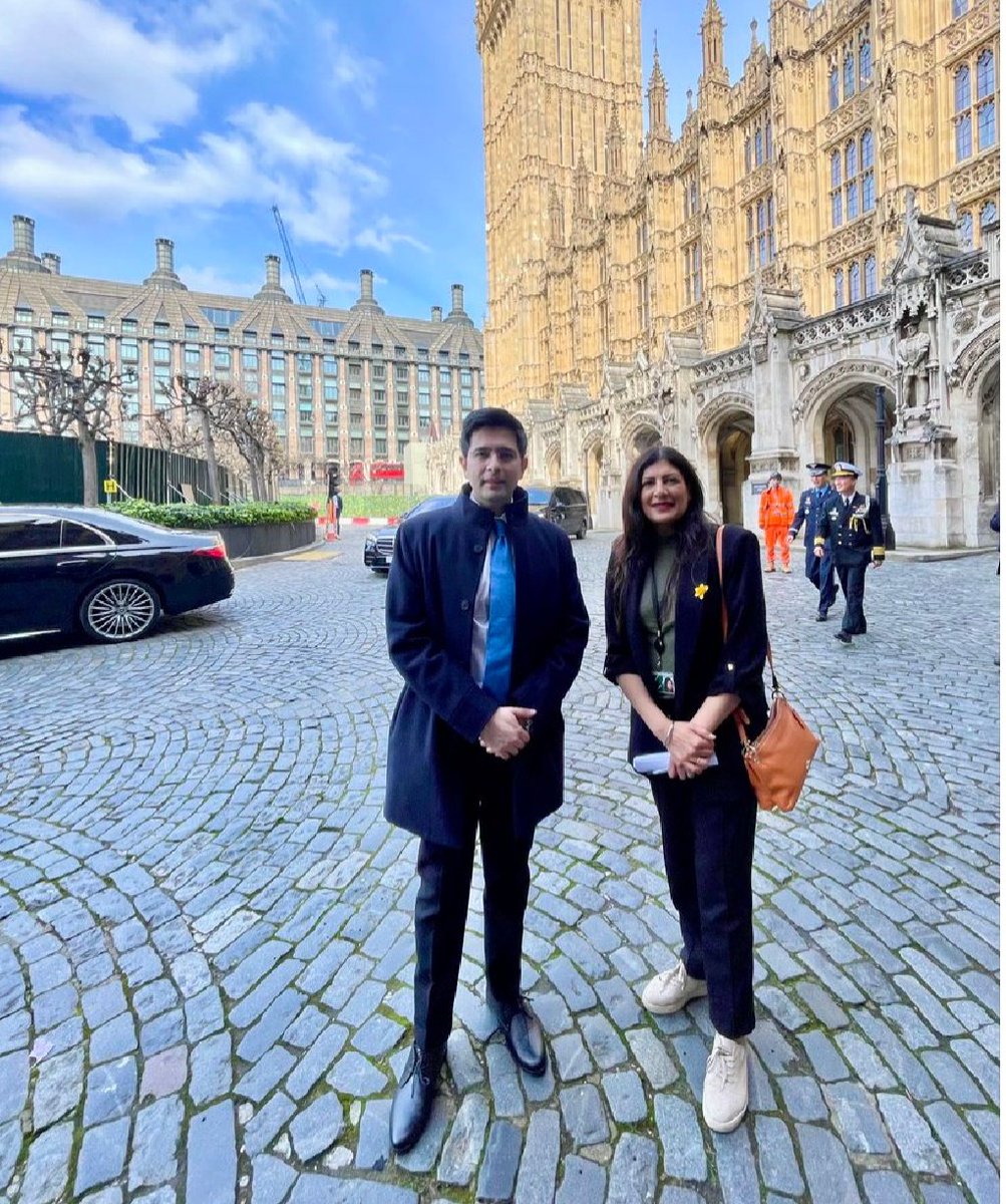 Mr Sinha tweet media