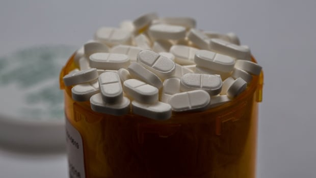CanHealthwatch's tweet photo. Telus Health only reimbursing employee drug prescriptions filled through its virtual pharmacy https://t.co/YTXoZnccEy

https://t.co/1d6LNqgmwb — Canada's hub for health news 🍁 https://t.co/YZTtDkUz5S