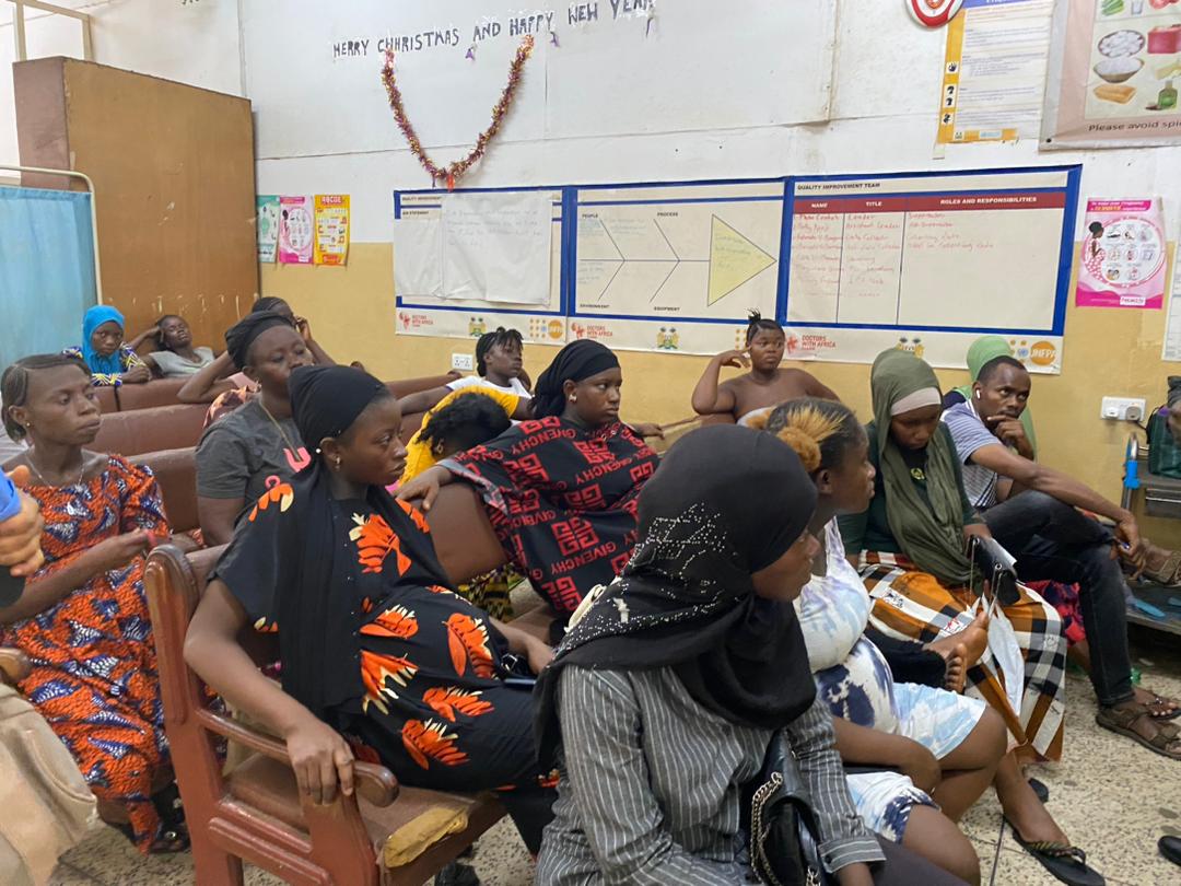 KidneySavers's tweet photo. Pregnancy-related #acute #kidney injury (AKI), #preeclampsia and #eclampsia, is a leading cause of #morbidity and #mortality in our society.  On #worldkidneyday2024 , we raised awareness to all pregnant women that attended  ANC clinic and admitted patients at #PCMH. @mohs_sl https://t.co/hlxQMFy9vV