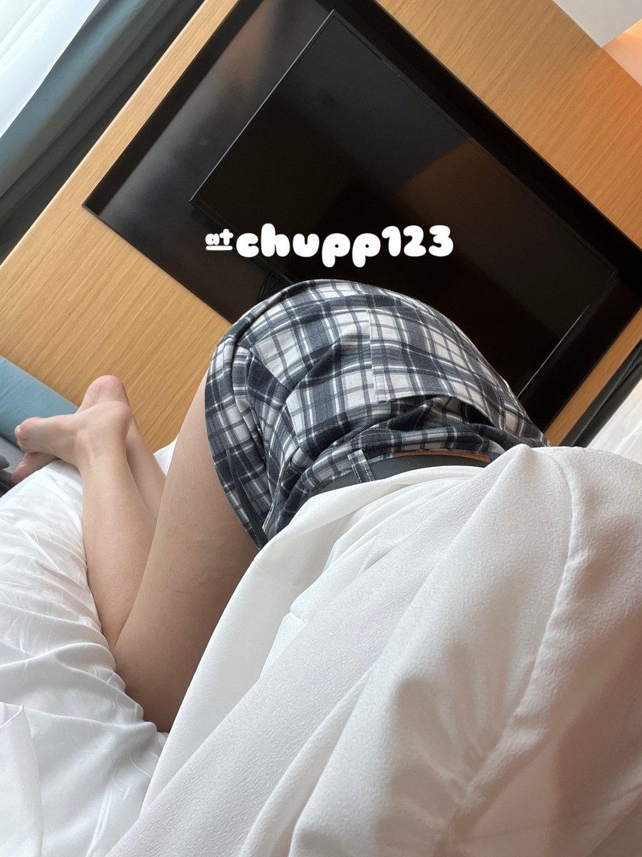 Chupp123's tweet photo. 長腿配這屁股應該還行吧?!

突然來個靈感😂😂 https://t.co/M2lwxefNg1