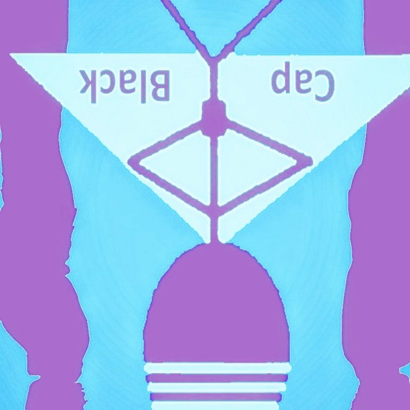 SafetyCreation's tweet image. Good Energy Keeps Things From Turning Upside Down!

Don&apos;t let negativity
Violate your vicinity

Treat patrons 
Like they each
wear a crown

#Goodenergy keeps things
from turning upside down!

#SafeFunByCap 

#safefuncreator #safefunescort