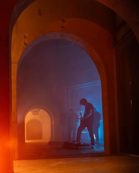LBCworld's tweet photo. Some super cool photos from Elemental in the silos from the awesome Zhen Yang.
#experimentalmusic #noiseguitar #noise #guitarimprov #guitarimprovisation #ambientmusic #livemusic #aucklandevents #lofiguitar #drone #ambientdrone #offsetguitars #guitarpedals #noiserock #postrock https://t.co/wJQo9j7cRd