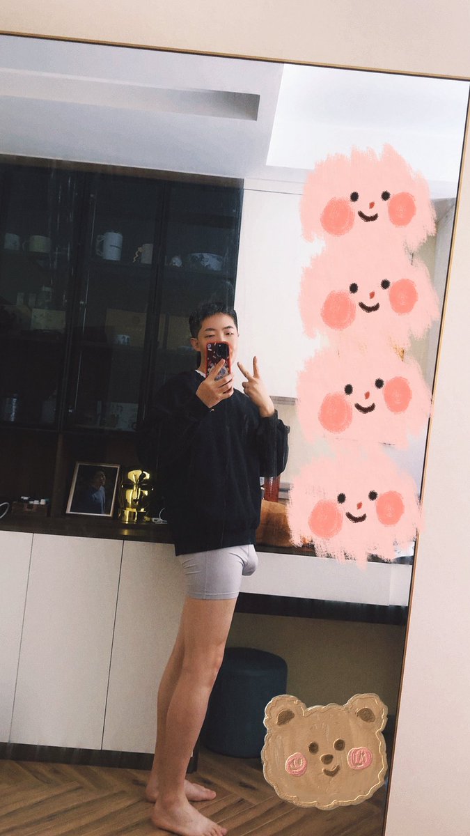 pdw188's tweet photo. 来舔 https://t.co/LppfUhVDj8